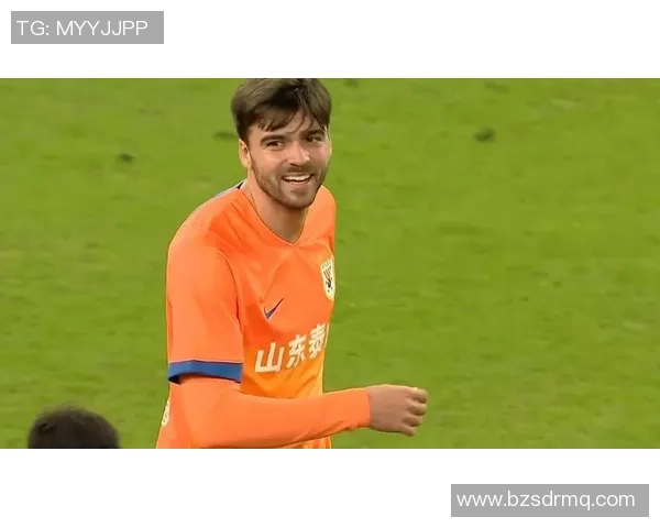 克雷桑健身房晒照引发复出期待因伤缺席泰山上轮联赛